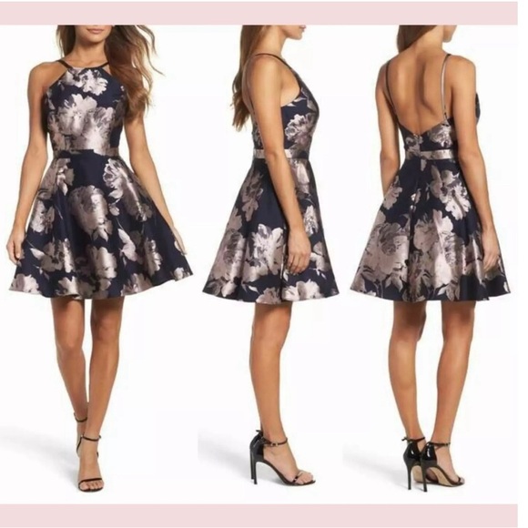 XSCAPE Satin Halter Neck Fit & Flare Floral Print Mini Dress - Picture 3 of 14